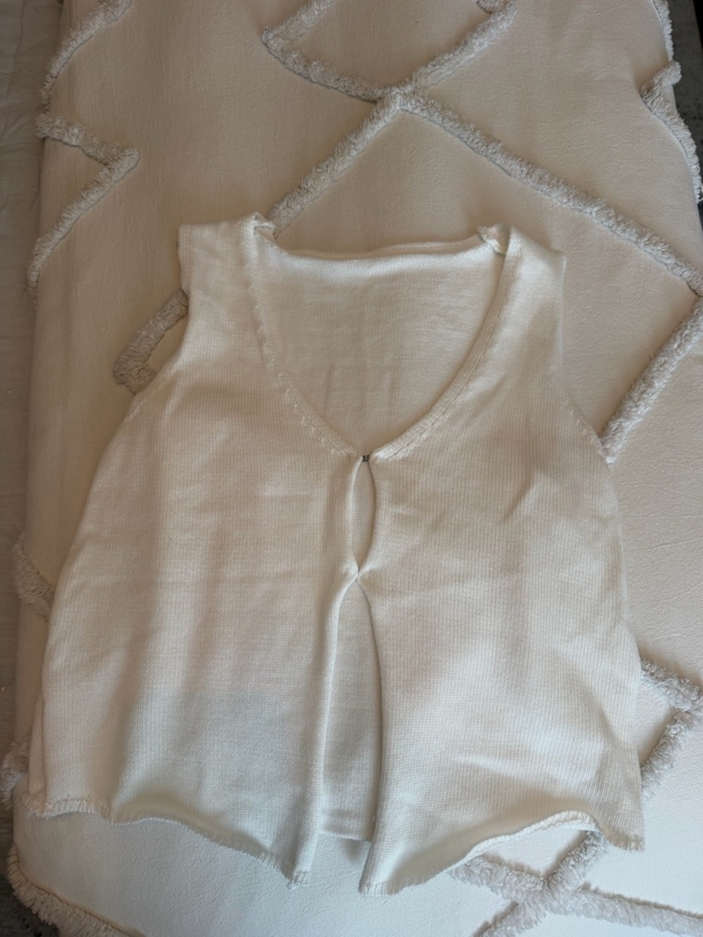 Ivory Sleeveless Knit Tank Top - Soft V-Neck
